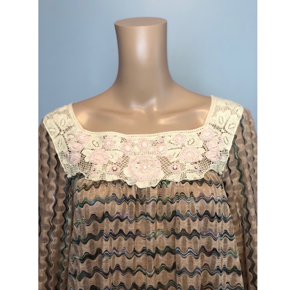 NEW ROMANTICS Free People beaded knit crochet top - Picture 4 of 6